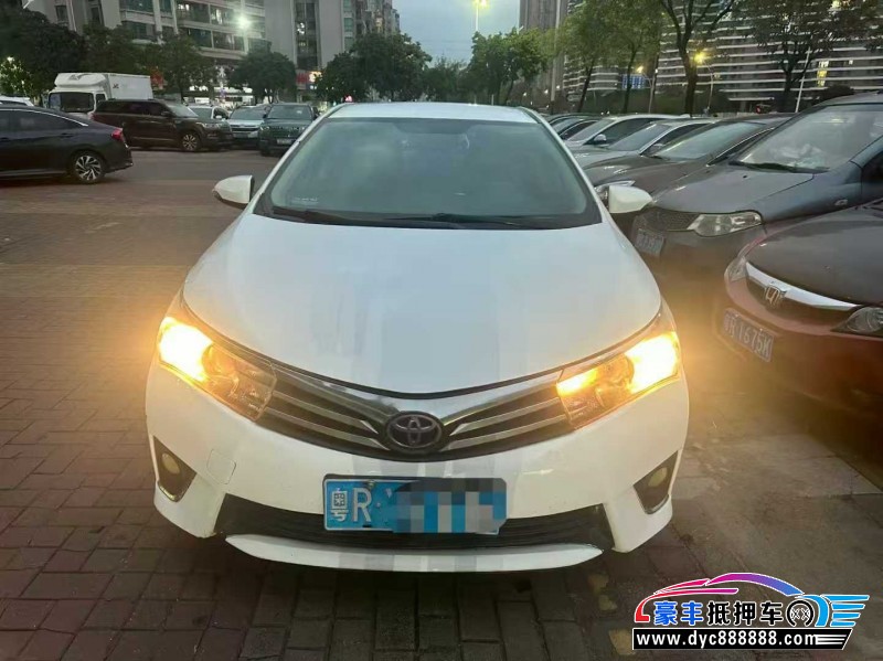 14年丰田卡罗拉轿车抵押车出售