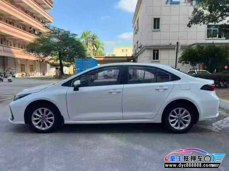 22年丰田卡罗拉轿车抵押车出售