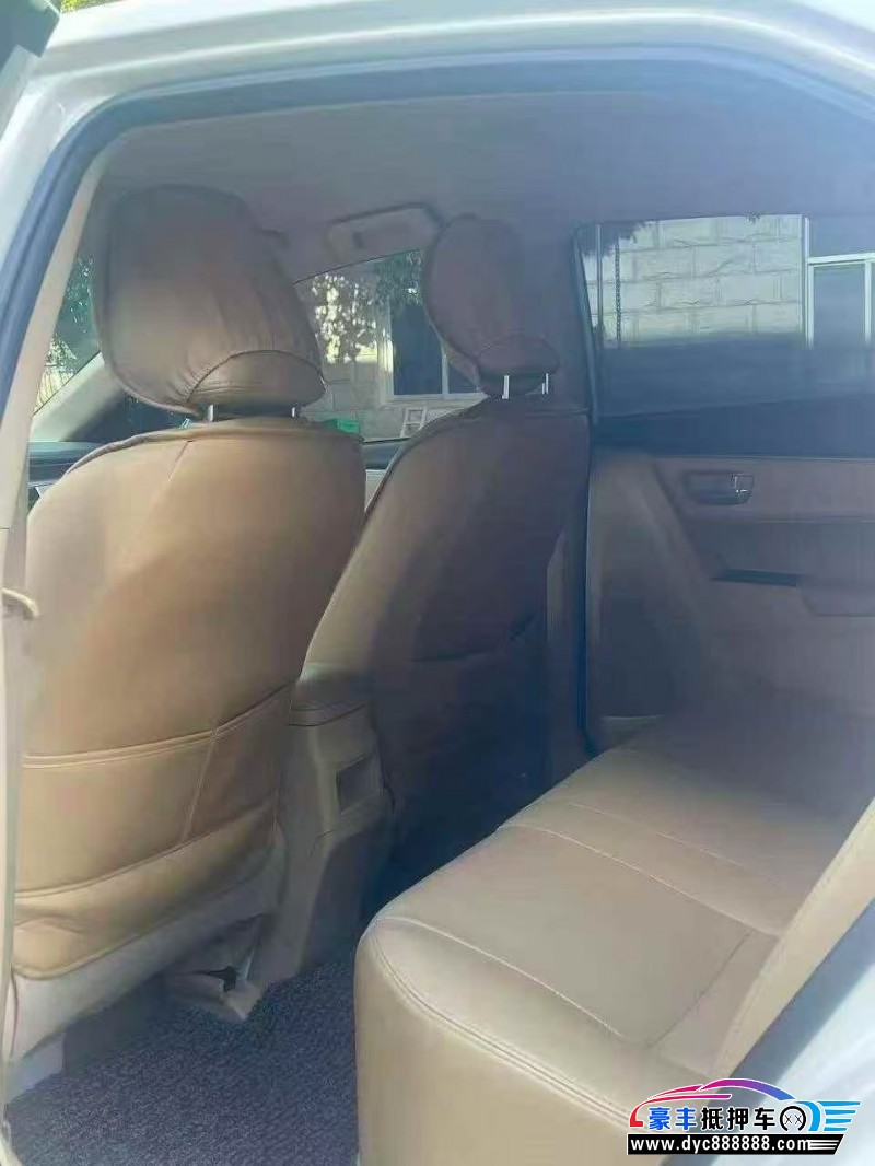 16年丰田卡罗拉轿车抵押车出售