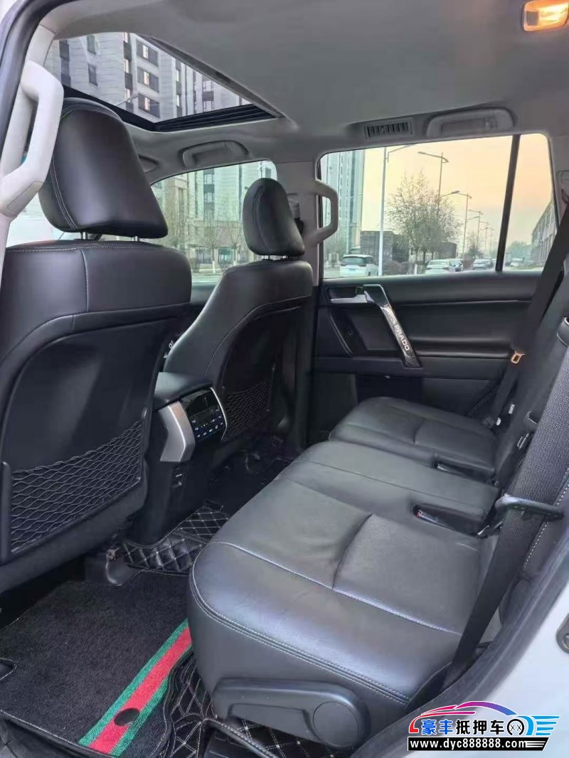 19年丰田普拉多（霸道）轿车抵押车出售