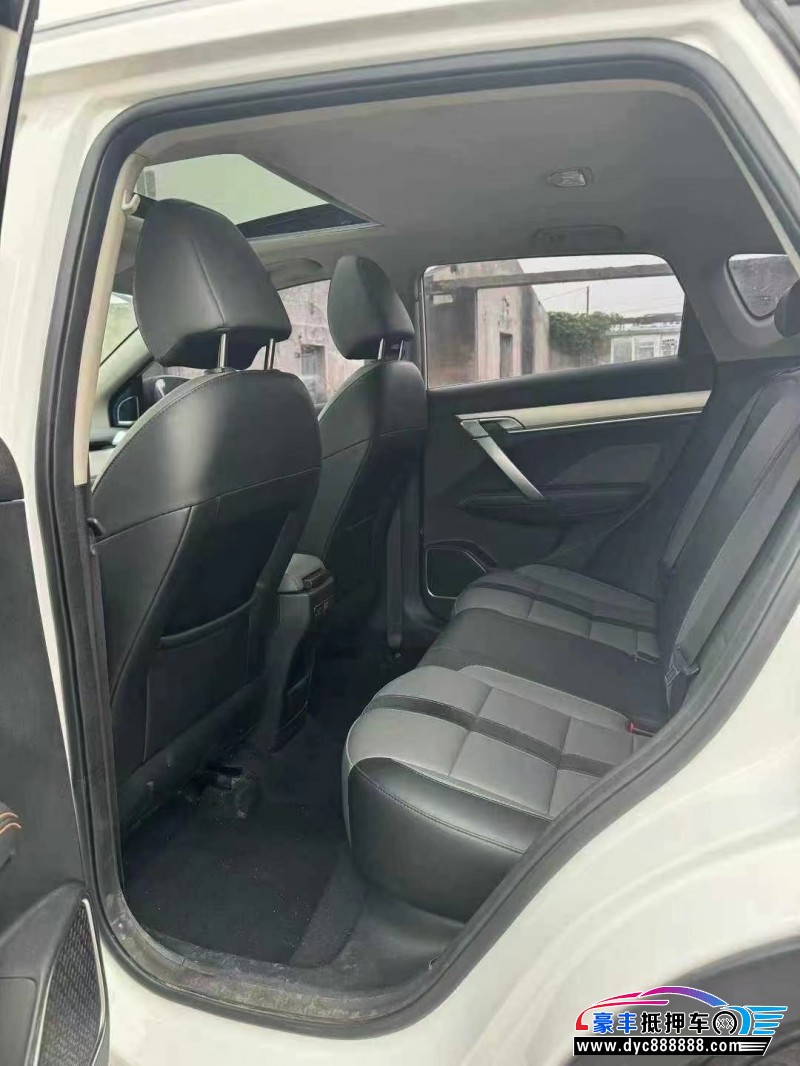 23年吉利缤越轿车抵押车出售