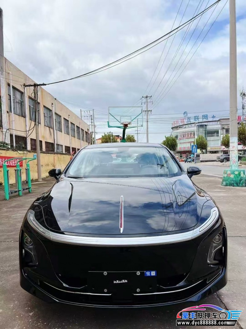 抵押车出售25年红旗EQM5轿车