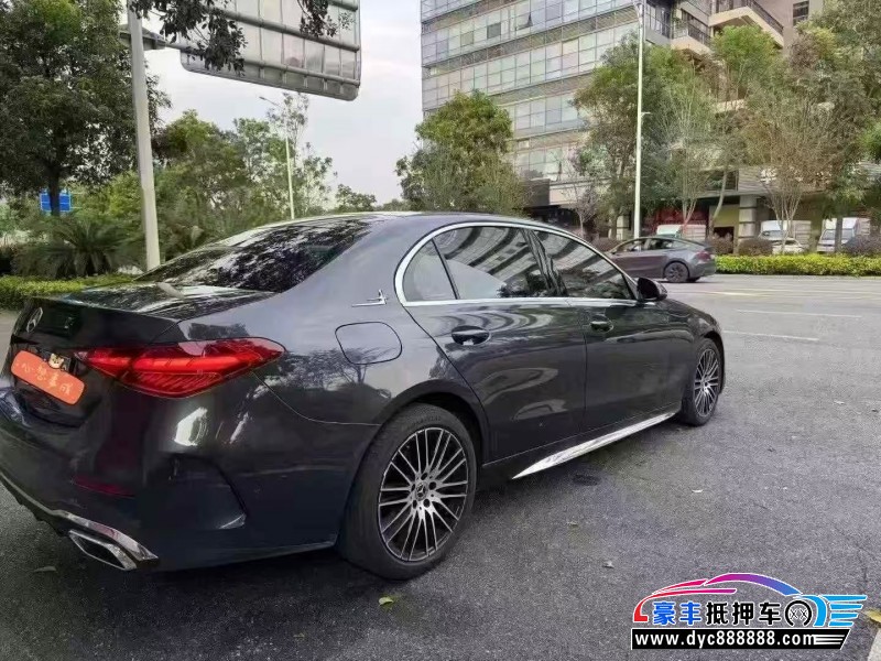 21年奔驰C轿车抵押车出售