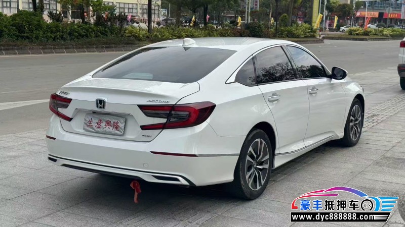 22年本田雅阁轿车抵押车出售