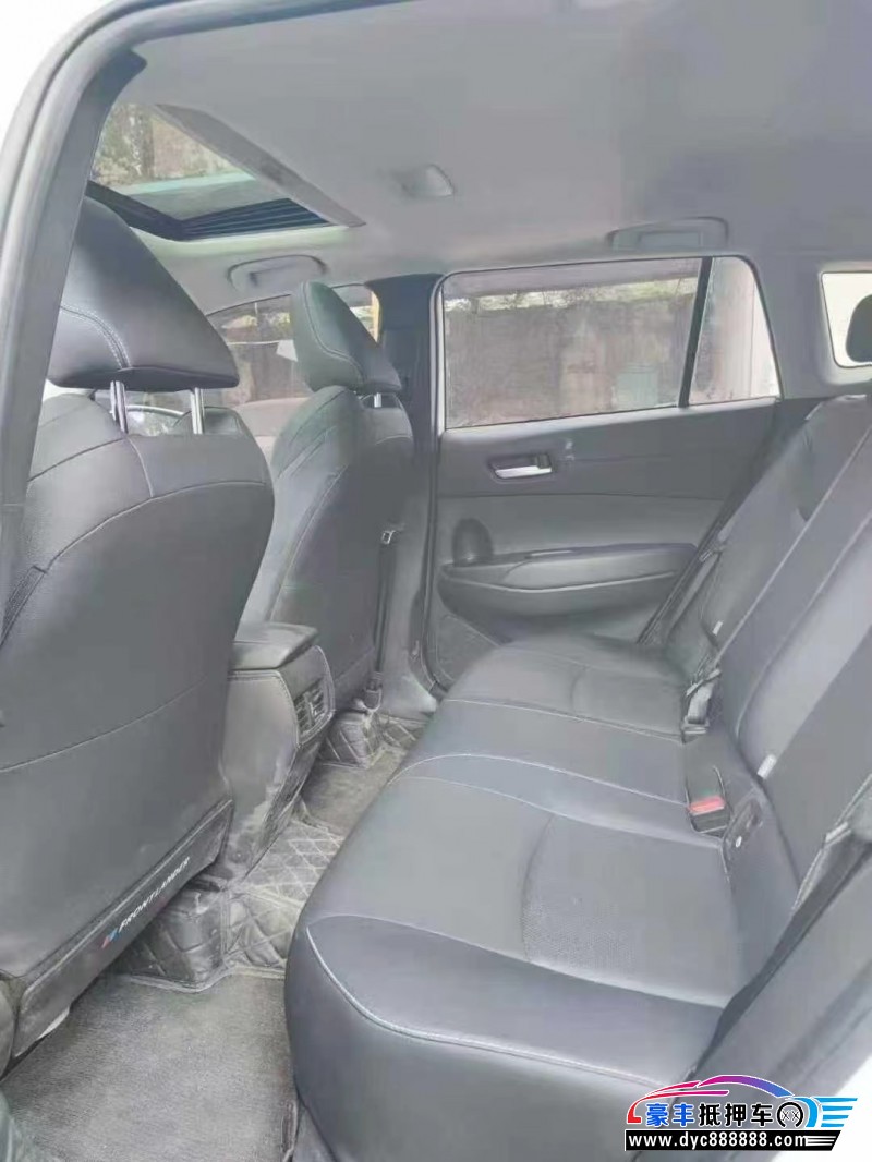 23年丰田锋兰达轿车抵押车出售