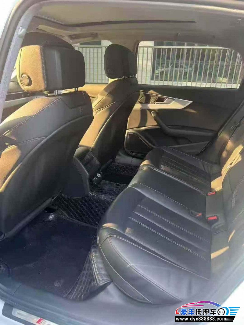 22年奥迪A4L轿车抵押车出售