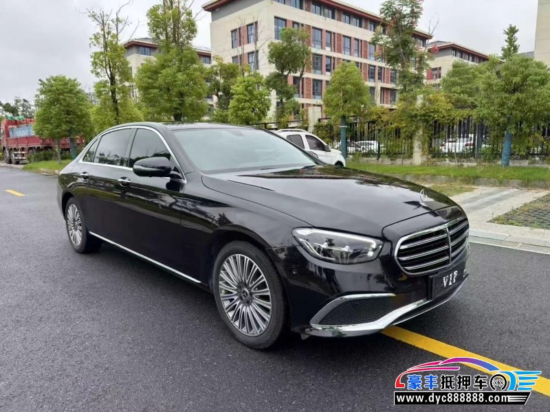 23年奔驰E级轿车抵押车出售