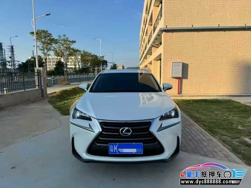 抵押车出售15年雷克萨斯NX轿车