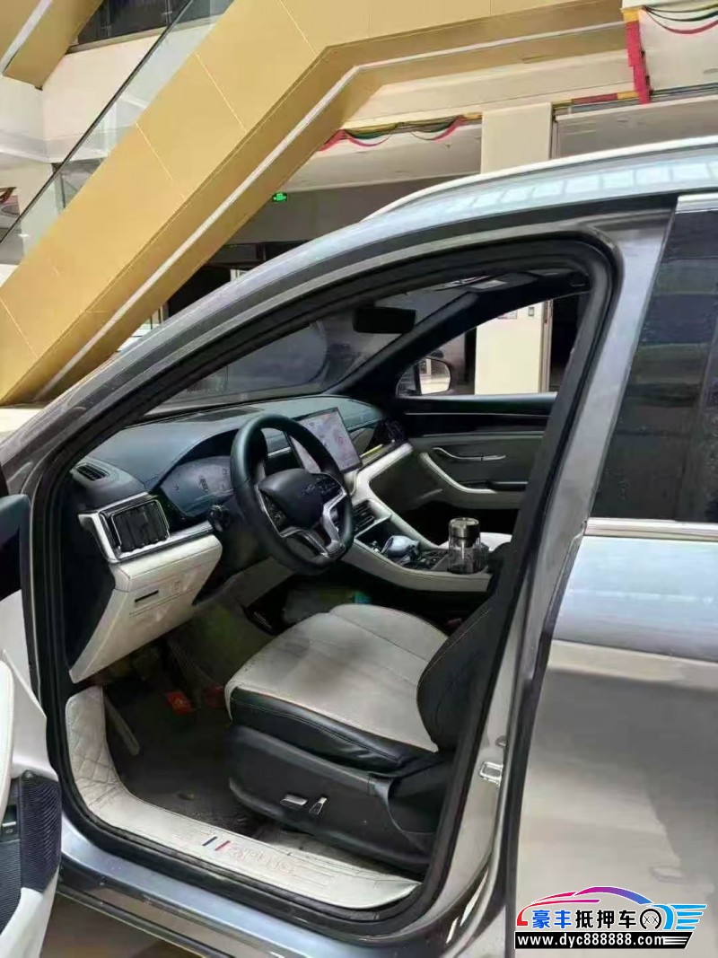 24年比亚迪宋轿车抵押车出售