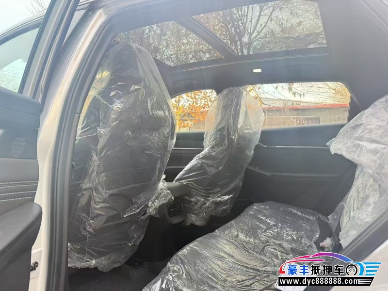 25年东风风神L7轿车抵押车出售