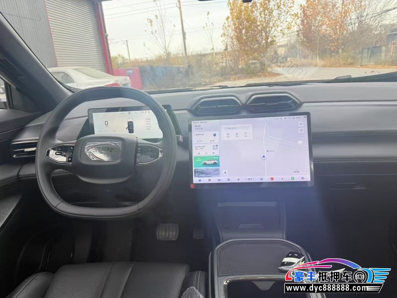 25年东风风神L7轿车抵押车出售