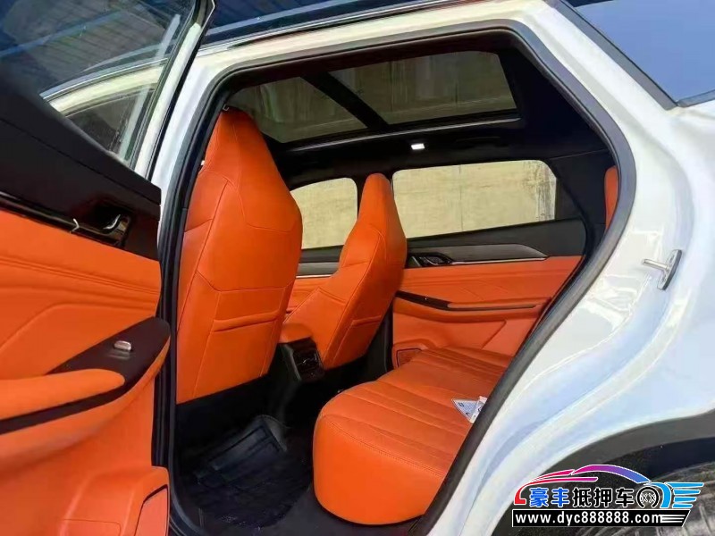 25年东风风神L7轿车抵押车出售