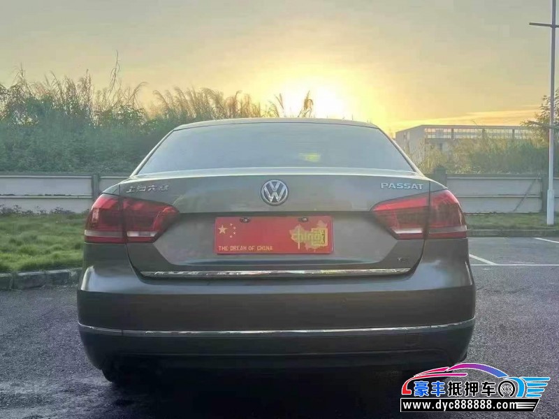 14年大众帕萨特轿车抵押车出售
