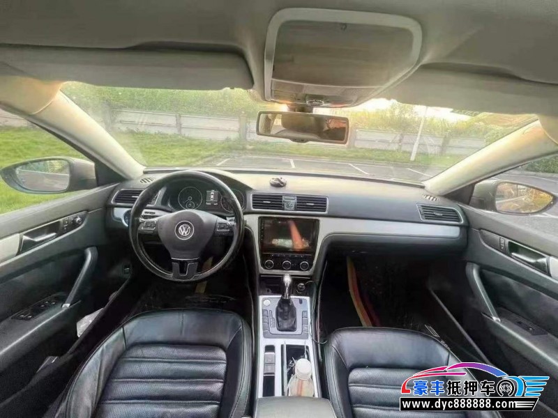 14年大众帕萨特轿车抵押车出售