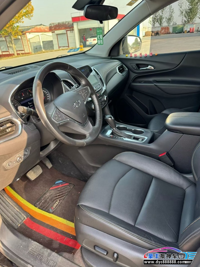 18年雪佛兰探界者轿车抵押车出售