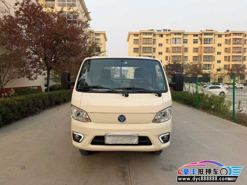 25年福田祥菱轿车抵押车出售