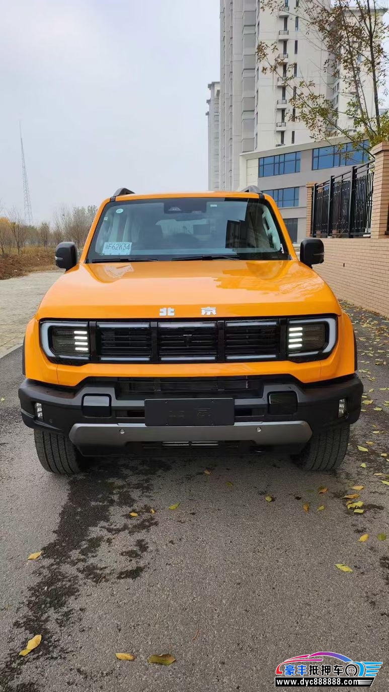 25年北京BJ40轿车抵押车出售