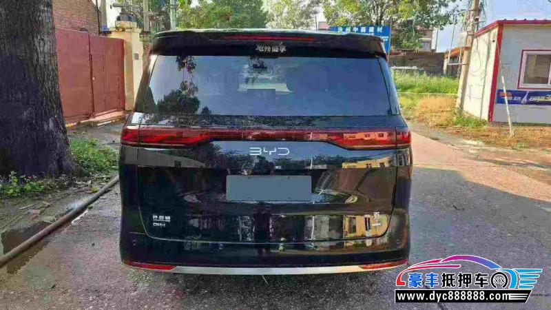 25年比亚迪夏轿车抵押车出售