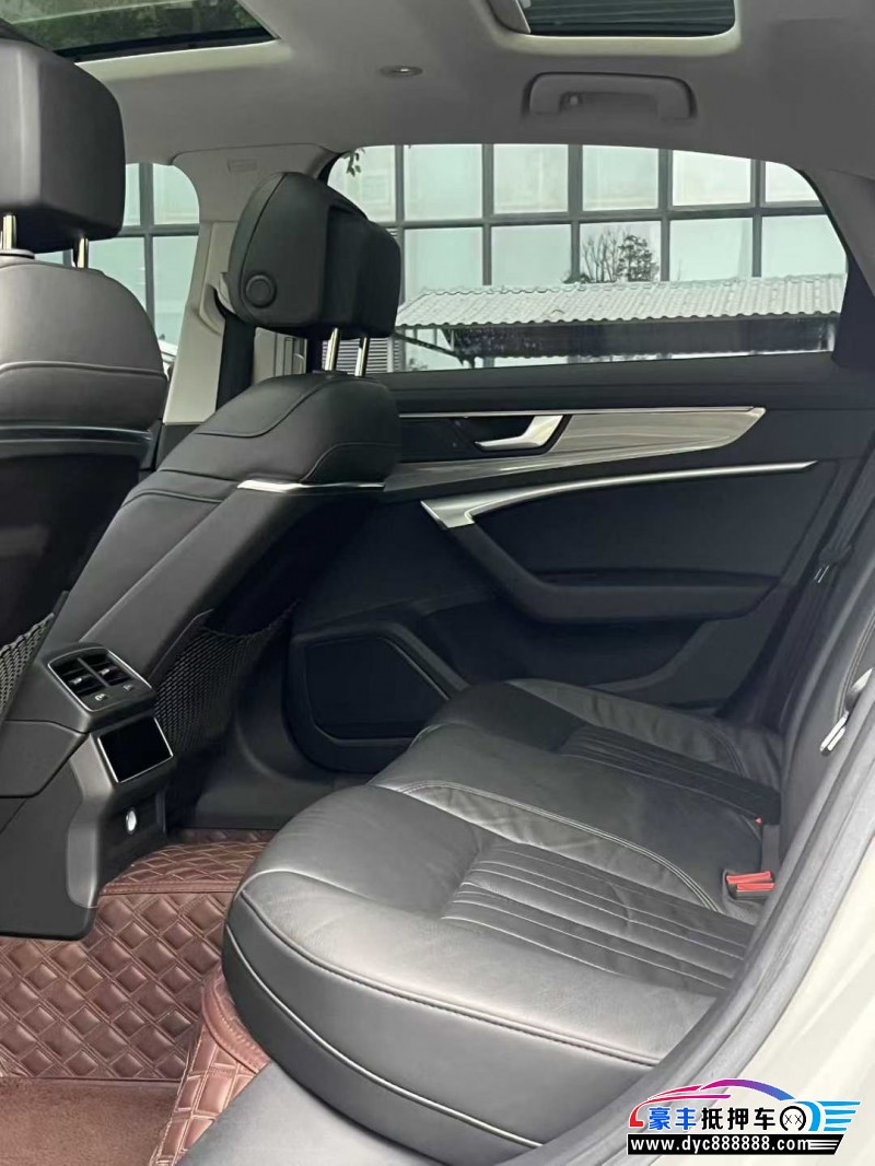 19年奥迪A6L轿车抵押车出售