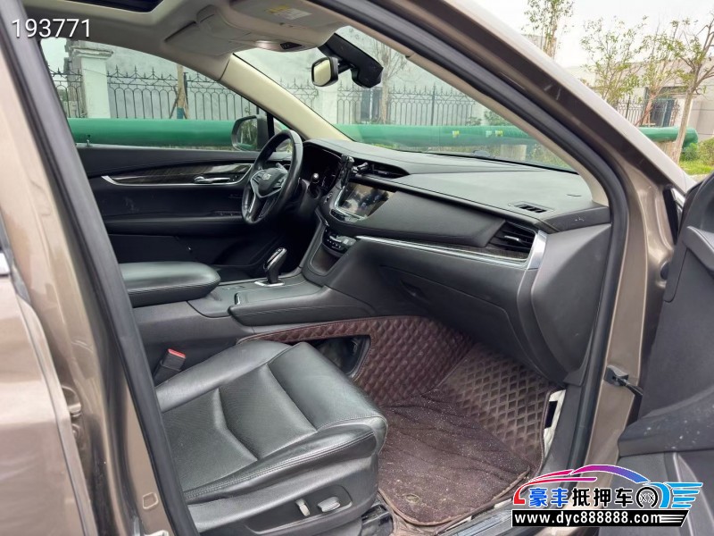 16年凯迪拉克XT5轿车抵押车出售