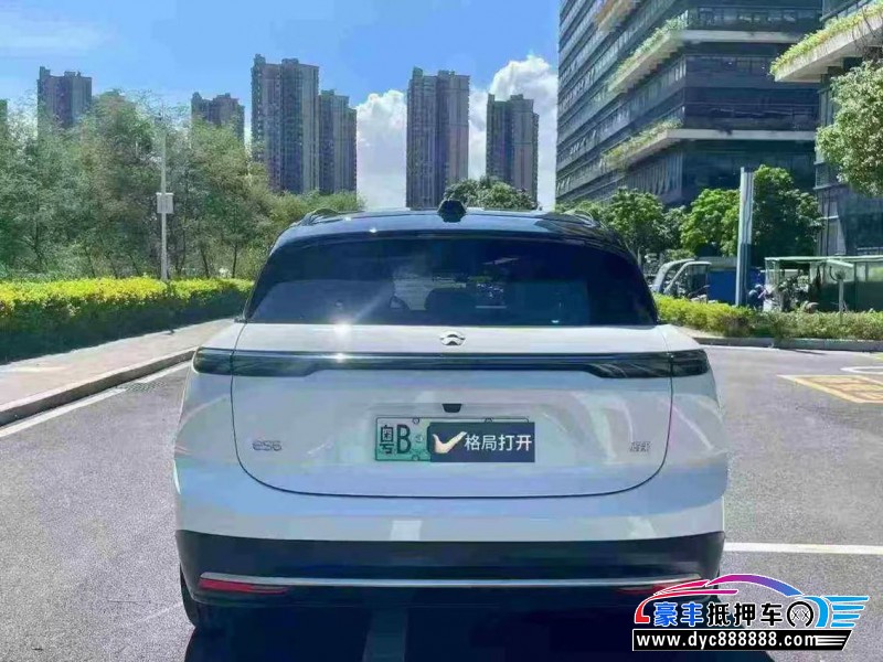 24年蔚来ES6轿车抵押车出售