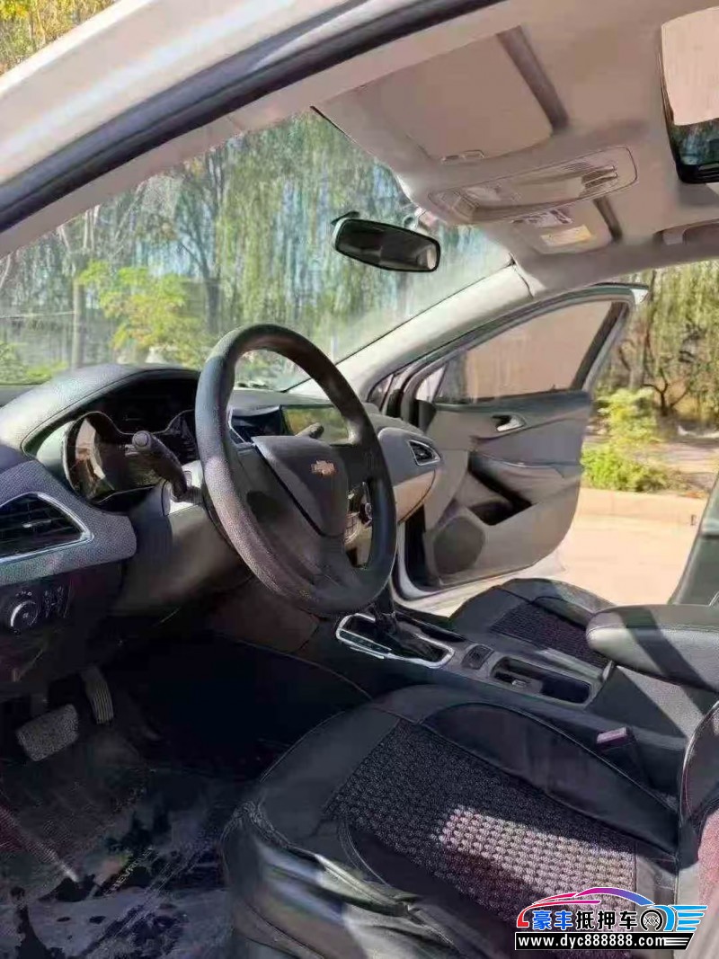 17年雪佛兰科鲁兹轿车抵押车出售