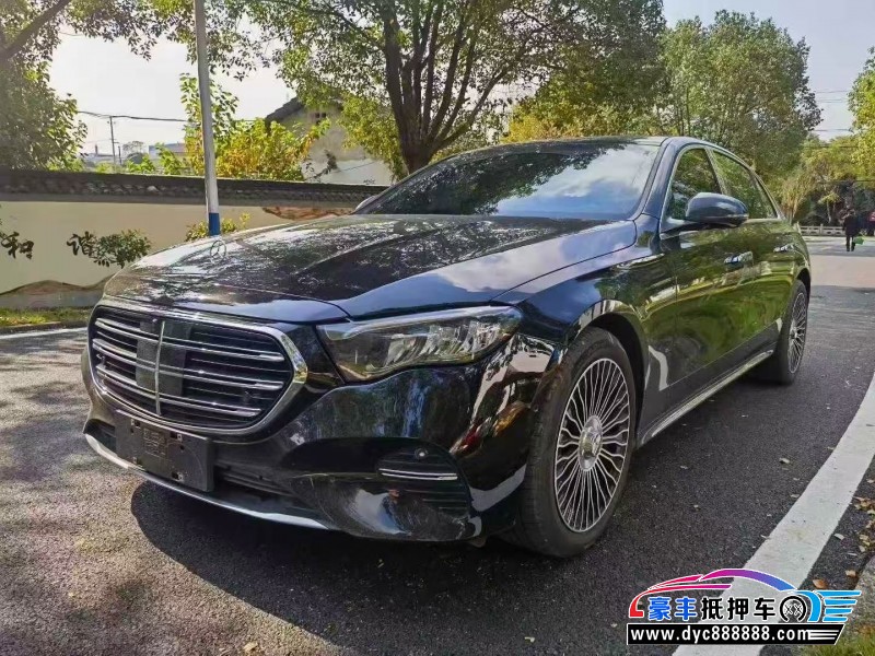 24年奔驰E轿车抵押车出售