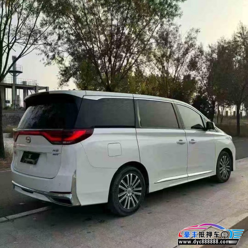 22年传祺M8轿车抵押车出售