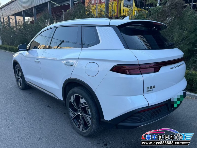 24年比亚迪宋轿车抵押车出售