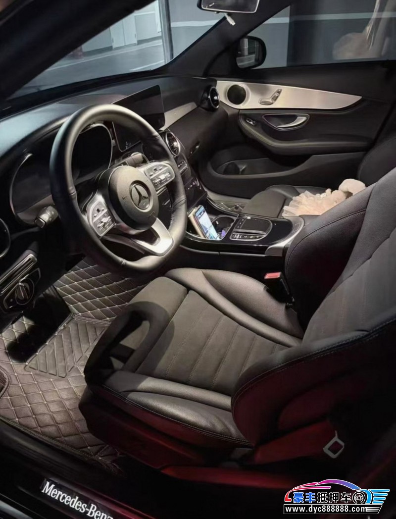 20年奔驰C轿车抵押车出售