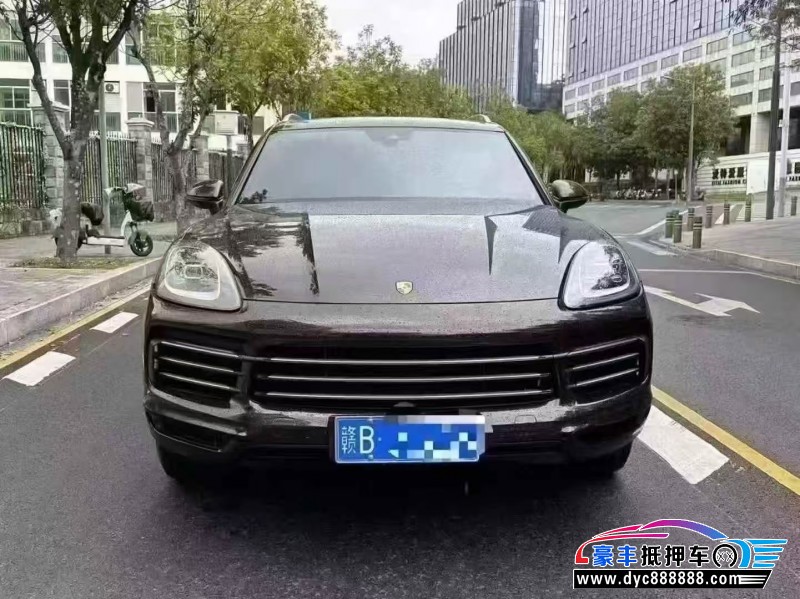 20年保时捷卡宴轿车抵押车出售