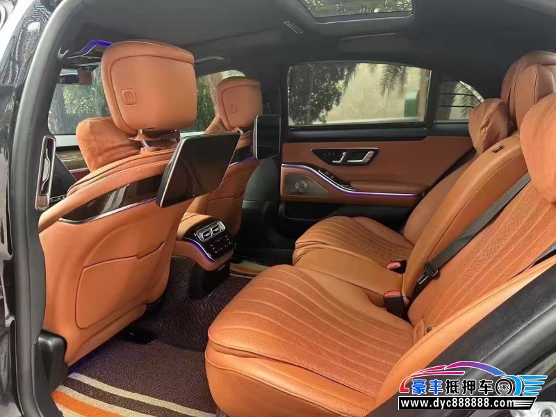 21年奔驰S轿车抵押车出售