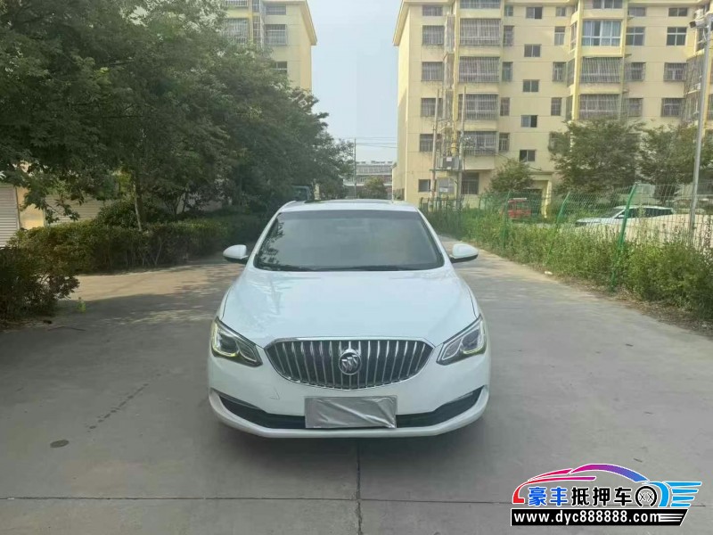 抵押车出售17年别克英朗轿车