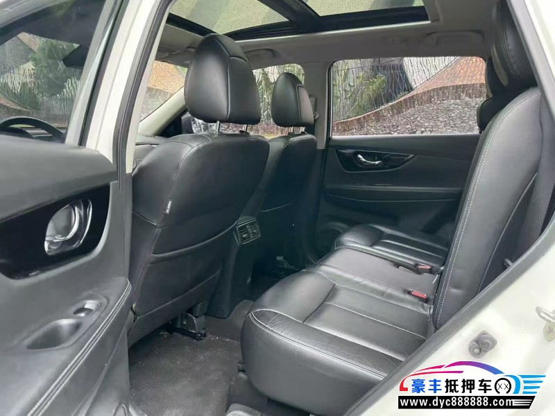 21年日产奇骏轿车抵押车出售