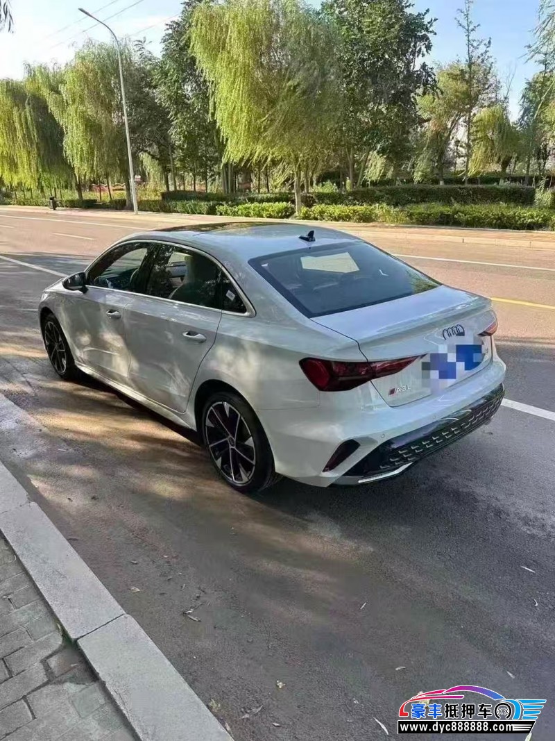 25年奥迪A3轿车抵押车出售