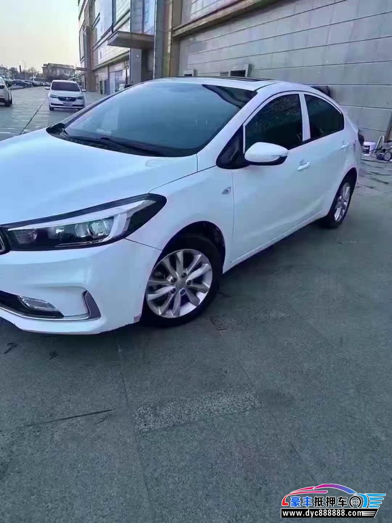 18年起亚K3轿车抵押车出售