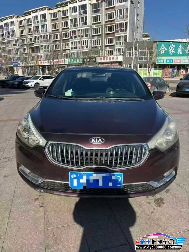 抵押车出售13年起亚K3轿车