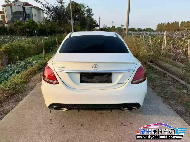 18年奔驰C轿车抵押车出售