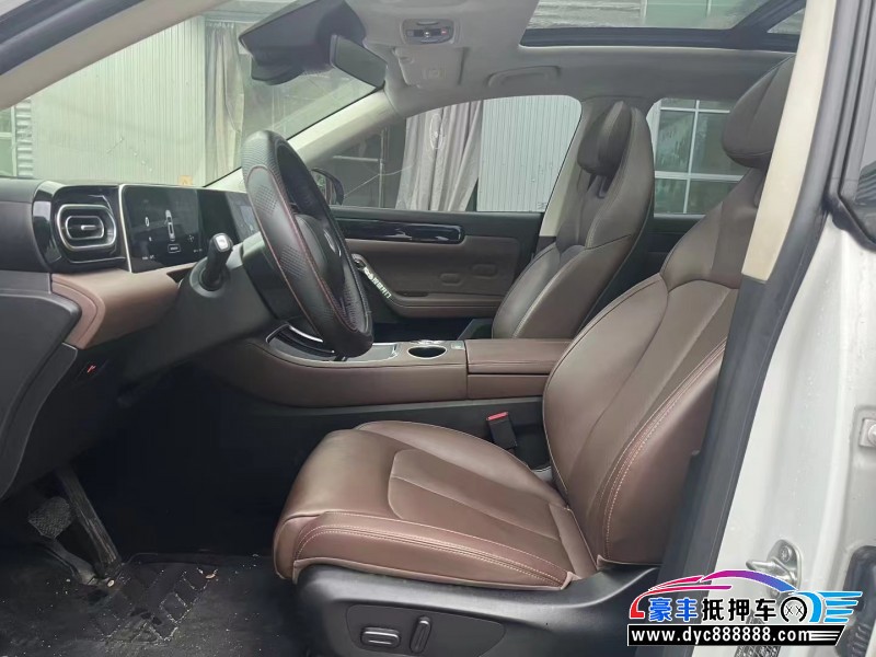 24年零跑C11轿车抵押车出售