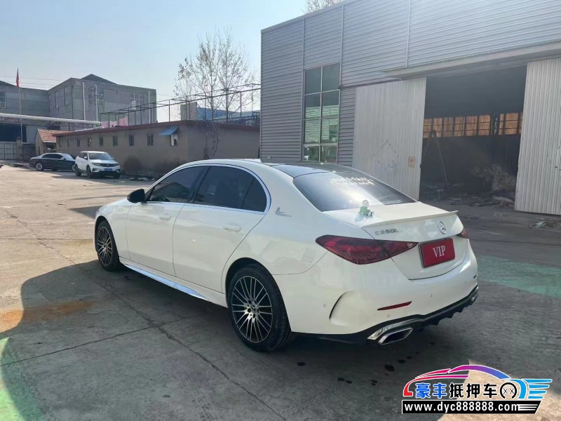 23年奔驰C轿车抵押车出售