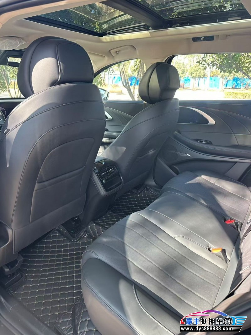 25年奇瑞星途凌云轿车抵押车出售