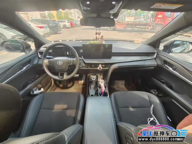 24年丰田凯美瑞轿车抵押车出售