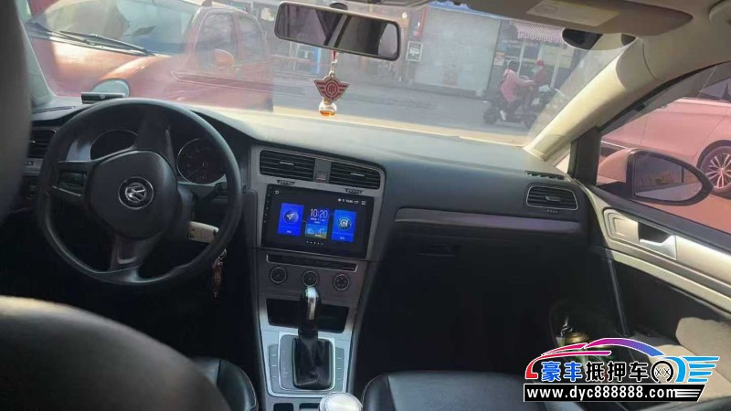 15年大众高尔夫轿车抵押车出售