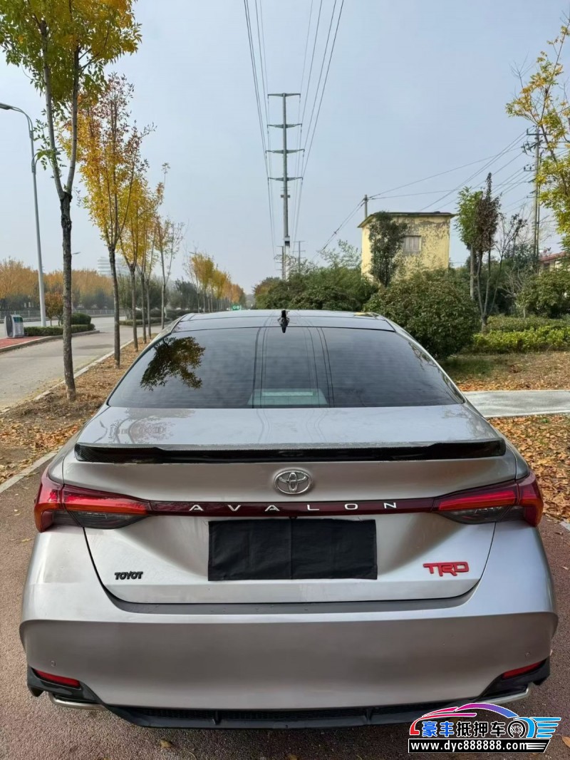 19年丰田亚洲龙轿车抵押车出售