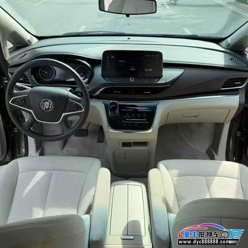 24年别克GL8轿车抵押车出售