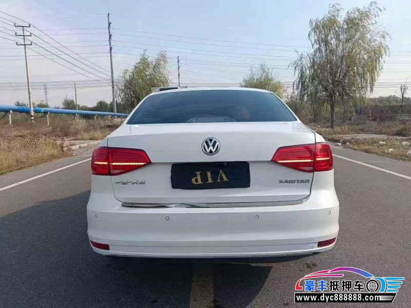 17年大众速腾轿车抵押车出售