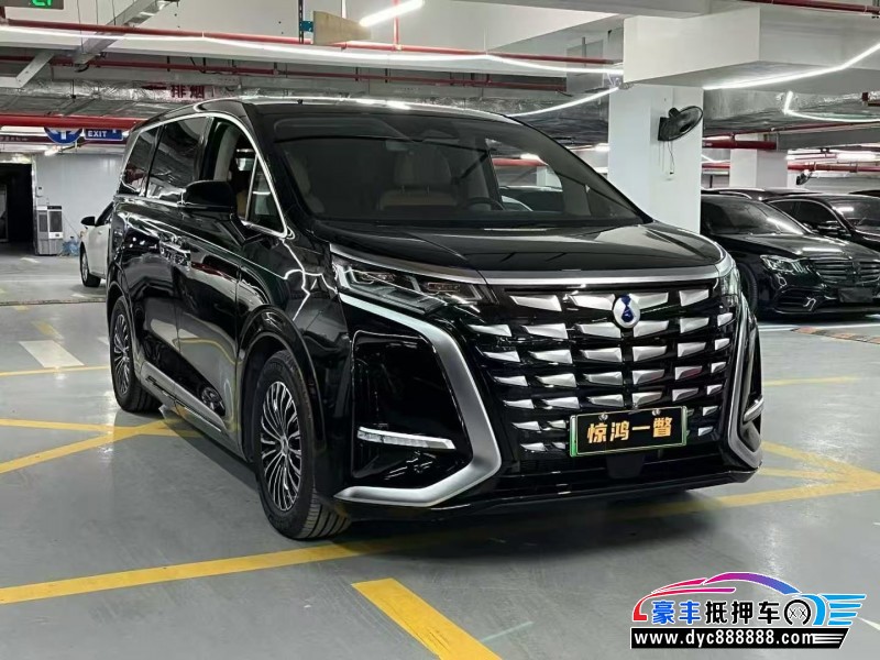 25年腾势D9轿车抵押车出售