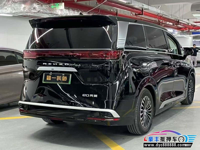 25年腾势D9轿车抵押车出售