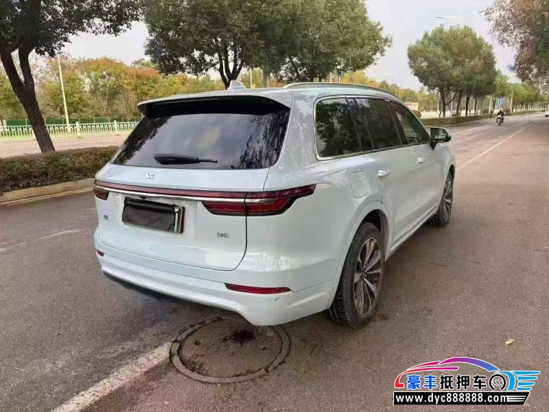 20年理想ONE轿车抵押车出售