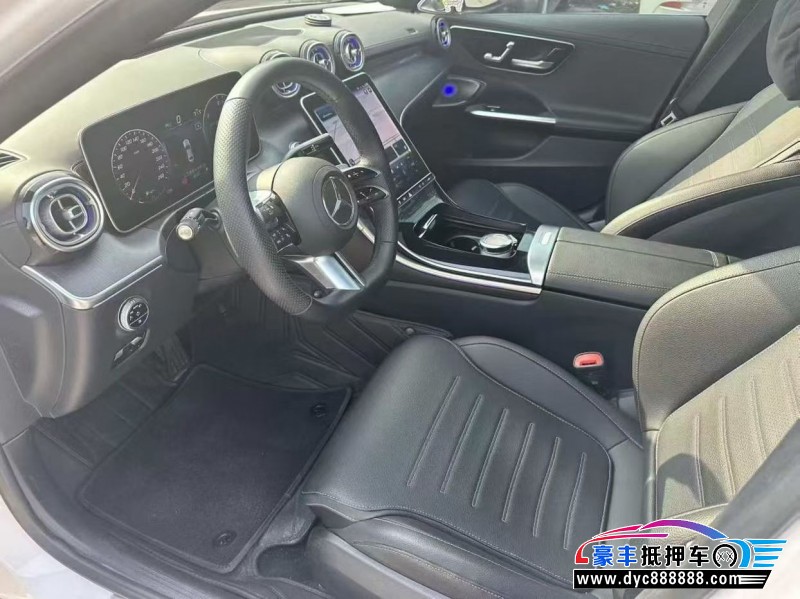 24年奔驰C轿车抵押车出售